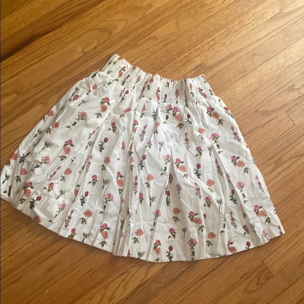 Buru 1X Smocked Waist Floral Print White Skirt with Flowers